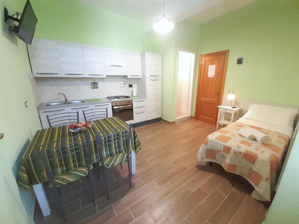 Torino Central-- Rooms And Apartments - Alba Εξωτερικό φωτογραφία