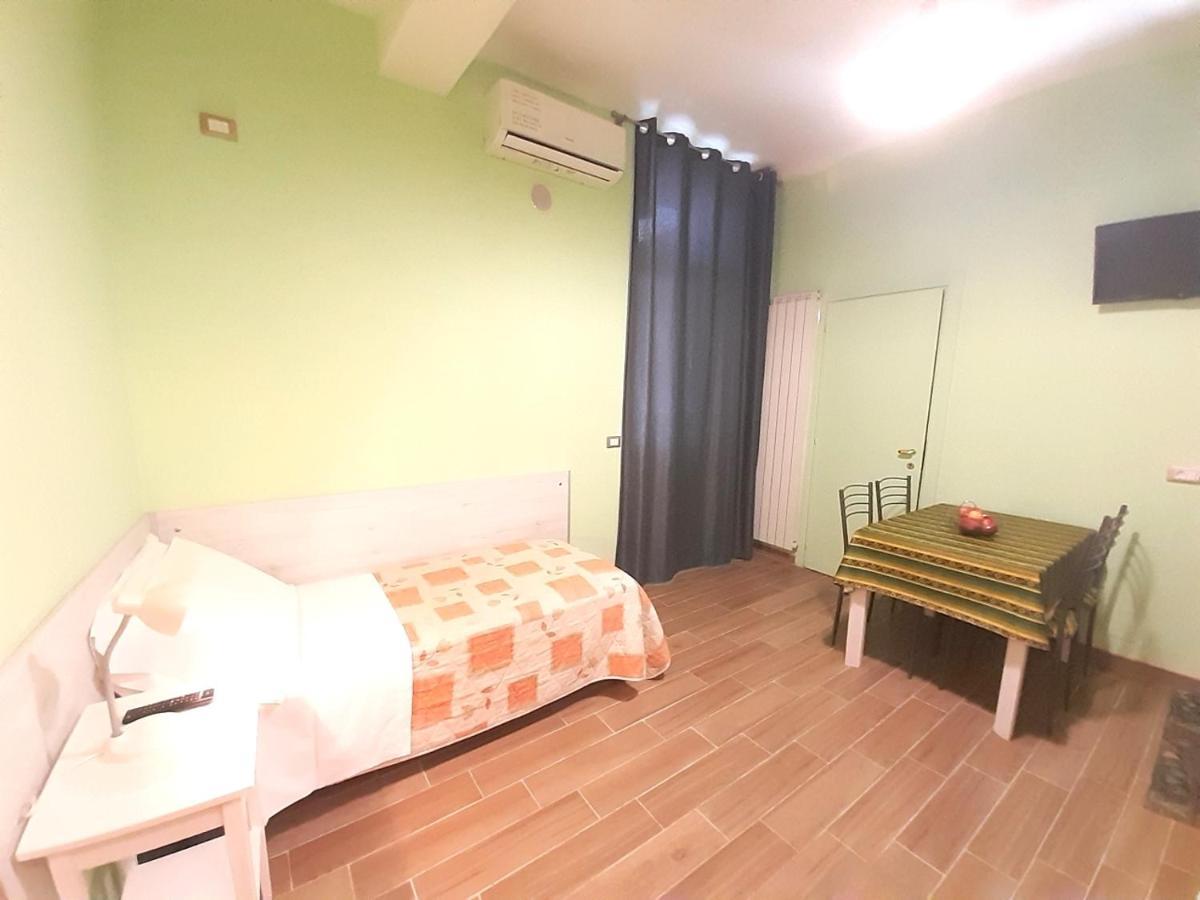 Torino Central-- Rooms And Apartments - Alba Εξωτερικό φωτογραφία