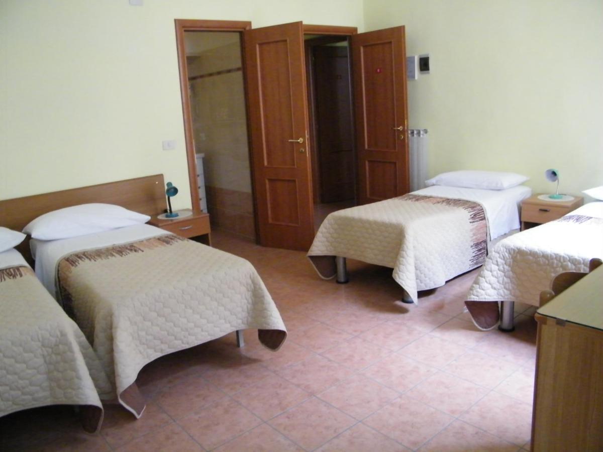 Torino Central-- Rooms And Apartments - Alba Εξωτερικό φωτογραφία